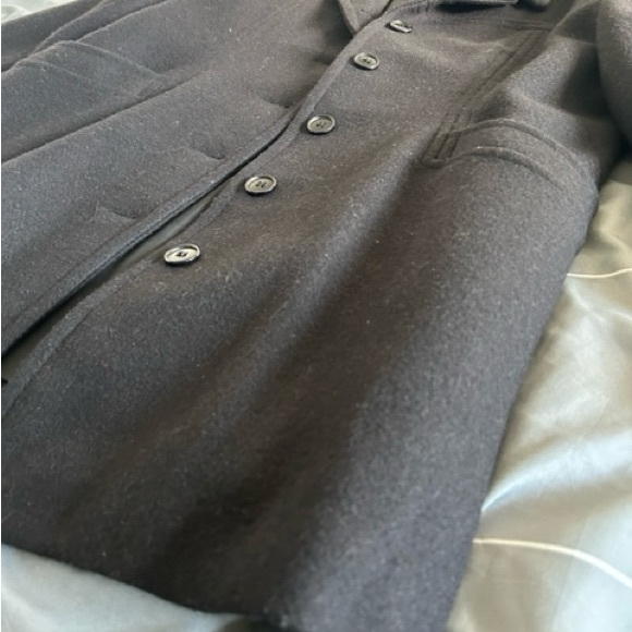 Black Wool Coat * MADE IN CANADA - Picture 2 of 5